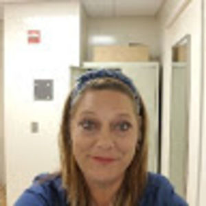 Meet your Posher, Stephie